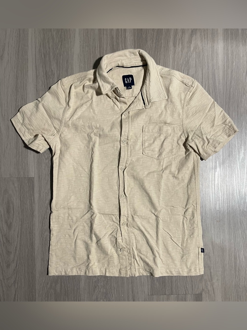 GAP Men's Short Sleeve Button-Down Shirt